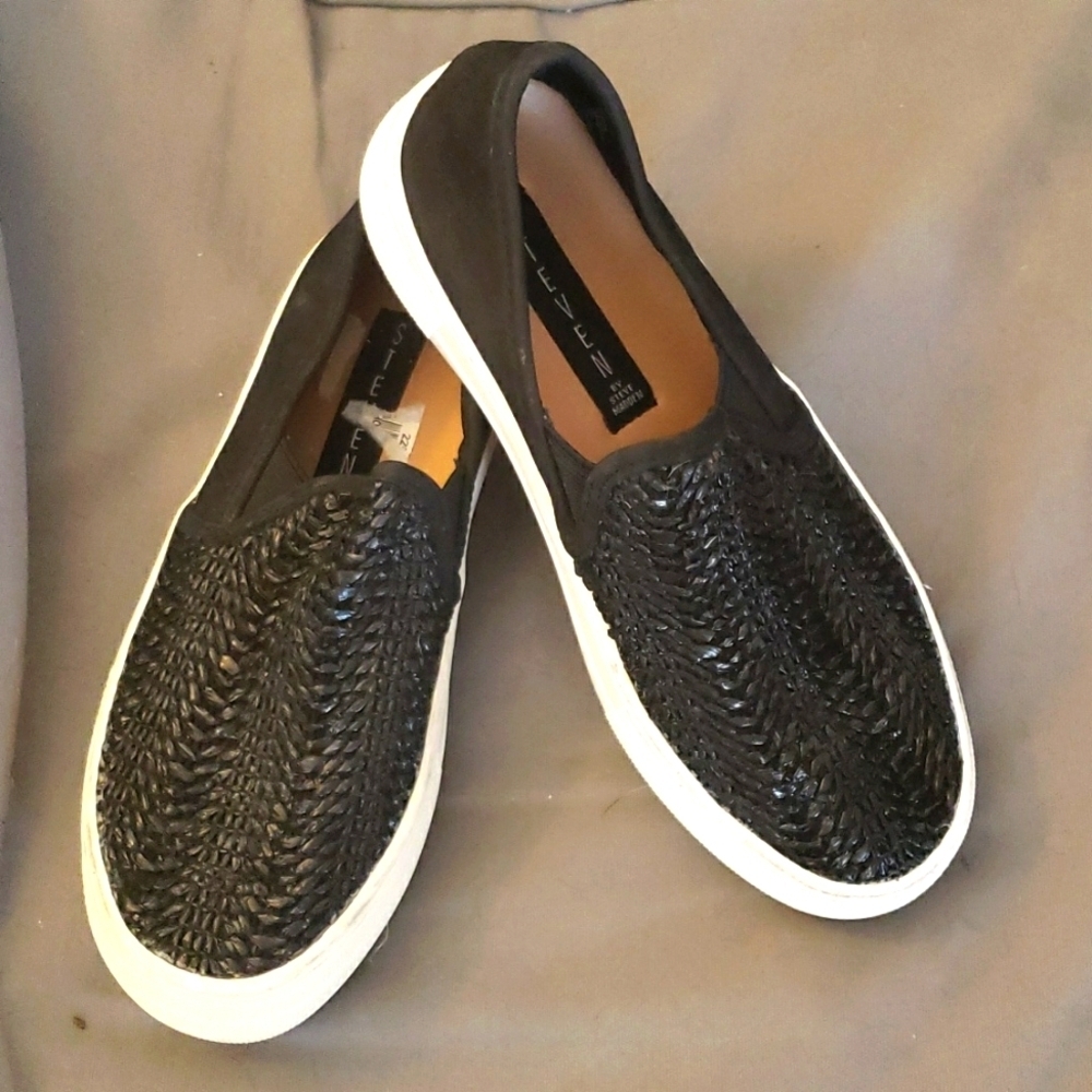 STEVEN by Steve Madden Gaige Black Leather & Canvas Textured Sneaker SZ 5M
